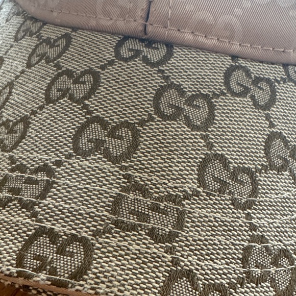 Gucci Beige and Brown Monogram Baseball Cap - Picture 3 of 12
